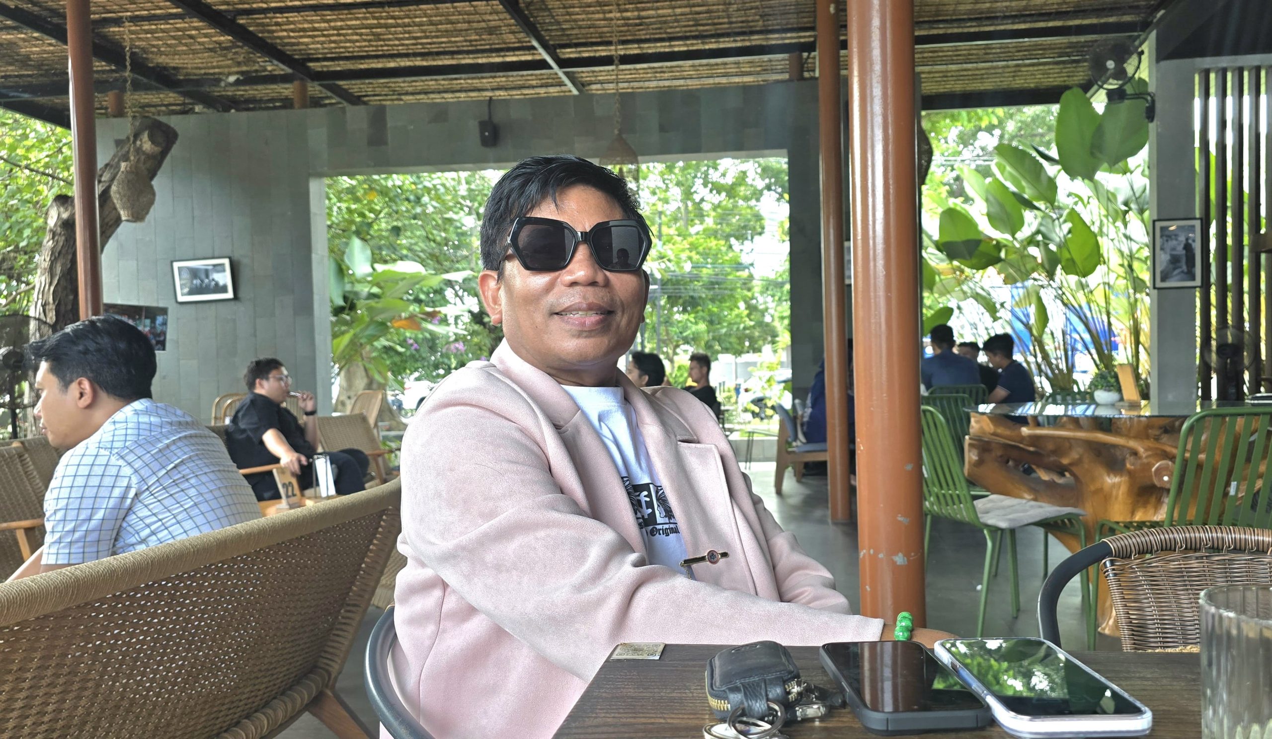 Bendahara Umum Pusat Garuda Emas, Randy Bugis Petta Lolo Daeng Ningae atau yang lebih dikenal dengan nama Madam Bonita