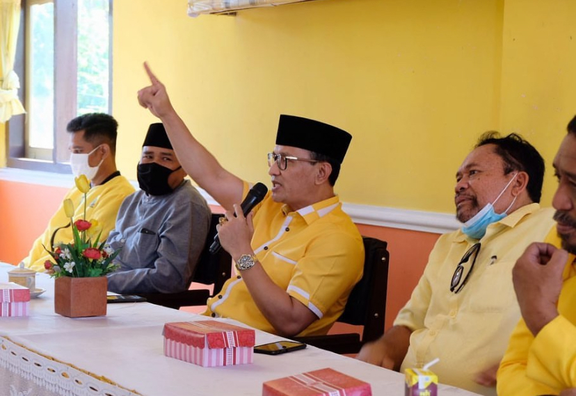 Ketua DPD I Partai Golkar NTB, Mohan Roliskana