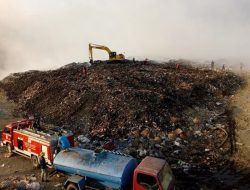 Ultimatum Warga Kebon Kongok: Besok Air Lindi Harus Dikuras atau TPA Kami Tutup!