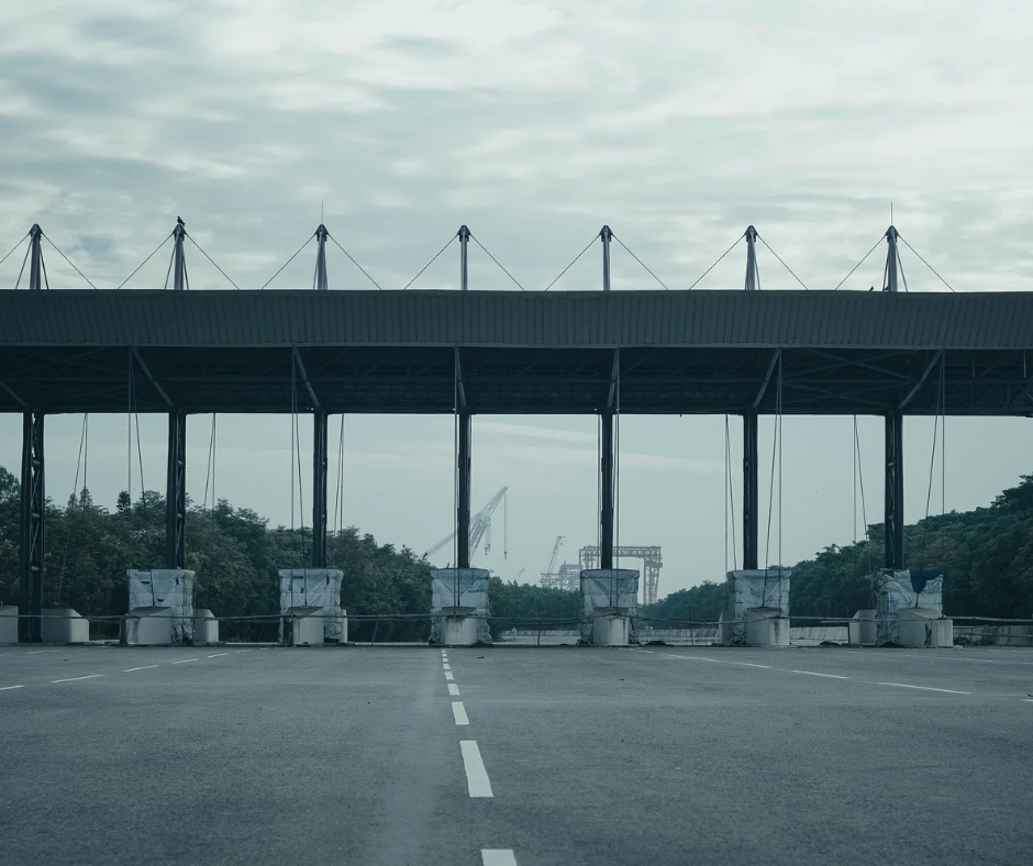Ilustrasi jalan tol (canva)