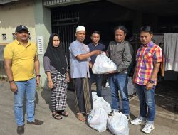 Kawal Sampai Tuntas, FPTI NTB Gandeng PLN-BEM UNW Salurkan Bantuan ke Warga Terdampak Banjir Mataram