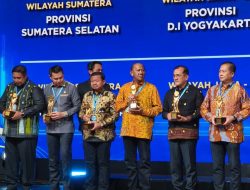 NTB Raih Penghargaan TPAKD Award 2025, Gubernur Iqbal Terima Langsung di Jakarta