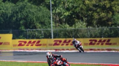 Bezzecchi Rebut Pole di Mandalika, Marquez Terdepak ke Barisan Tengah