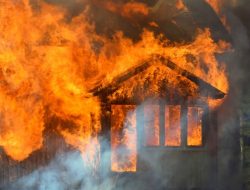 Korban Kebakaran di Lombok Tengah dan Sumbawa Dibantu, Dinsos NTB Kerahkan Logistik dan Dapur Umum