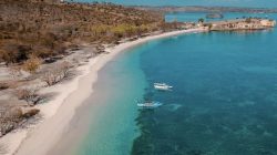 Senggigi, Kuta Mandalika, hingga Pink Beach: Deretan Pantai Terbaik di Lombok untuk Libur Hari Minggu
