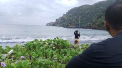 Pantai Paretan, Spot Mancing Asyik dengan Panorama Laut Eksotis di Lombok Barat