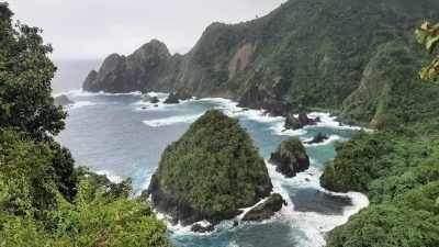 Orong Bukal, Surga Tersembunyi di Selatan Lombok yang Disebut Mirip Raja Ampat