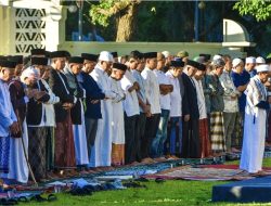 Idul Adha di Lapangan Bumi Gora NTB, Serukan Keikhlasan dan Kepedulian Sosial