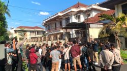 Dianggap Meresahkan dan Memecah Belah Kerukunan, Hotman 911 Diminta Angkat Kaki dari NTB