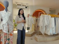 Lewat Kebaya Modern, Jaleela Perkuat Identitas Wanita Indonesia