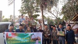 IAI Hamzanwadi Lombok Timur Serahkan Bantuan untuk Korban Kebakaran Desa Adat Sade