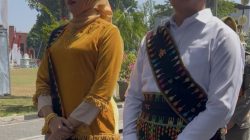 Gubernur Iqbal Pakai Pakaian Manggarai, Tegaskan NTB Bersama Korban Gempa Flores