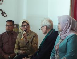 Sinta Iqbal: Buku Two Islands, One Thread Buka Jalan Wastra NTB Mendunia