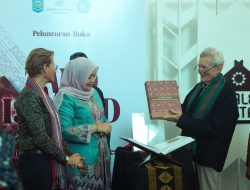 Wagub NTB: Buku Two Islands, One Thread Perkuat Diplomasi Budaya